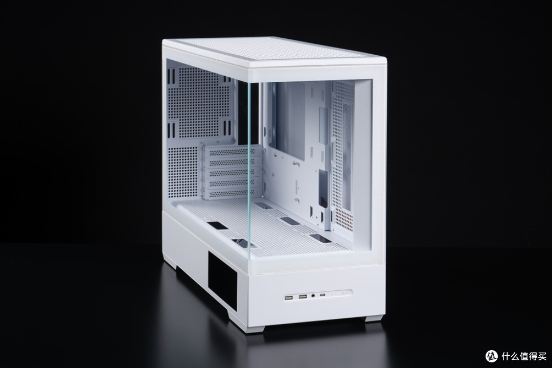 爱国者星璨岚+ROG STRIX B860-G+影驰 RTX 5080 金属大师装机分享