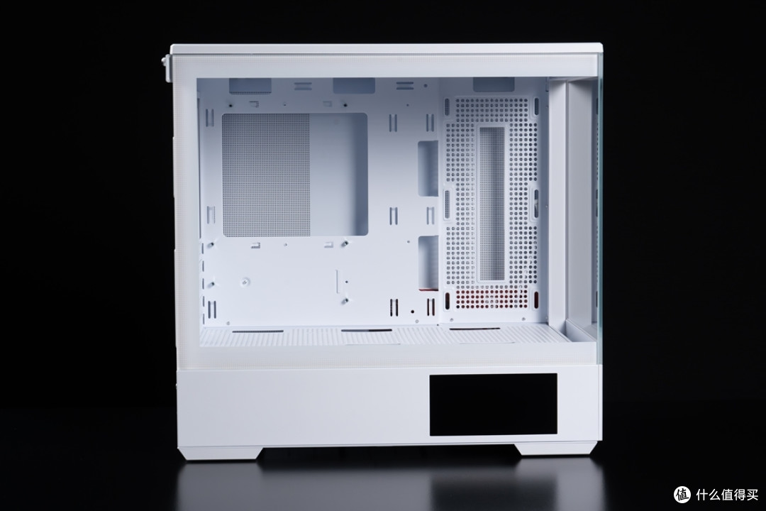 爱国者星璨岚+ROG STRIX B860-G+影驰 RTX 5080 金属大师装机分享