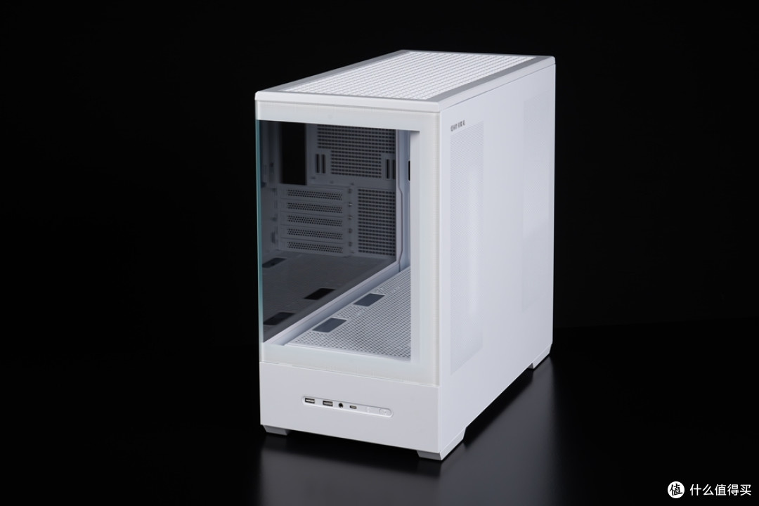 爱国者星璨岚+ROG STRIX B860-G+影驰 RTX 5080 金属大师装机分享