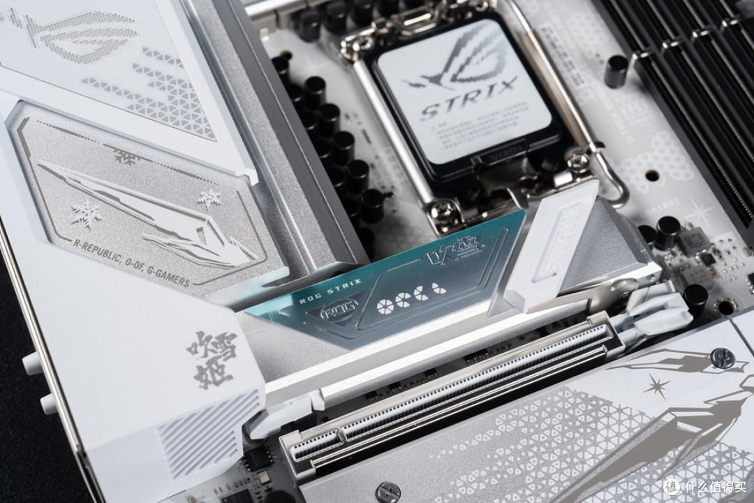 爱国者星璨岚+ROG STRIX B860-G+影驰 RTX 5080 金属大师装机分享