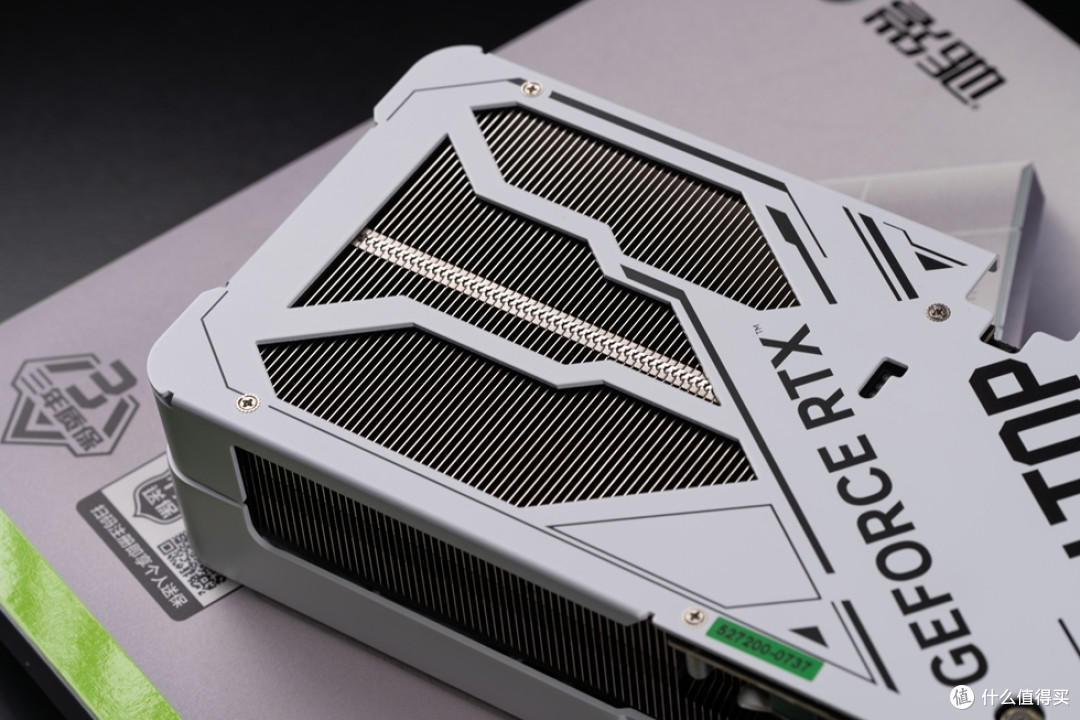 爱国者星璨岚+ROG STRIX B860-G+影驰 RTX 5080 金属大师装机分享