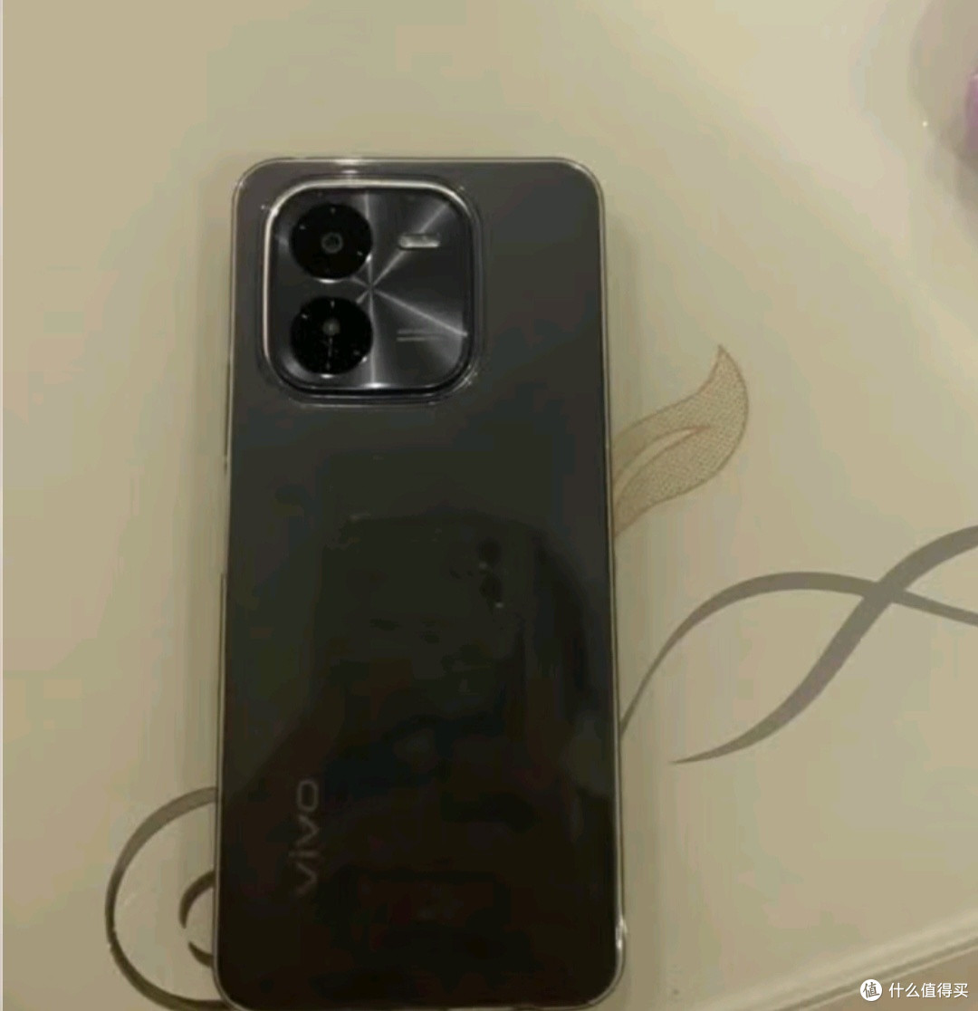 捡到宝了！超耐摔的高性价比备用机vivo Y200
