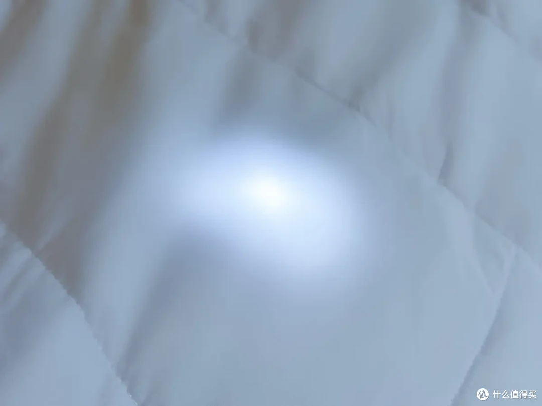 NASA级黑科技!愉悦之家控温夏被让你夏夜温度刚刚好!