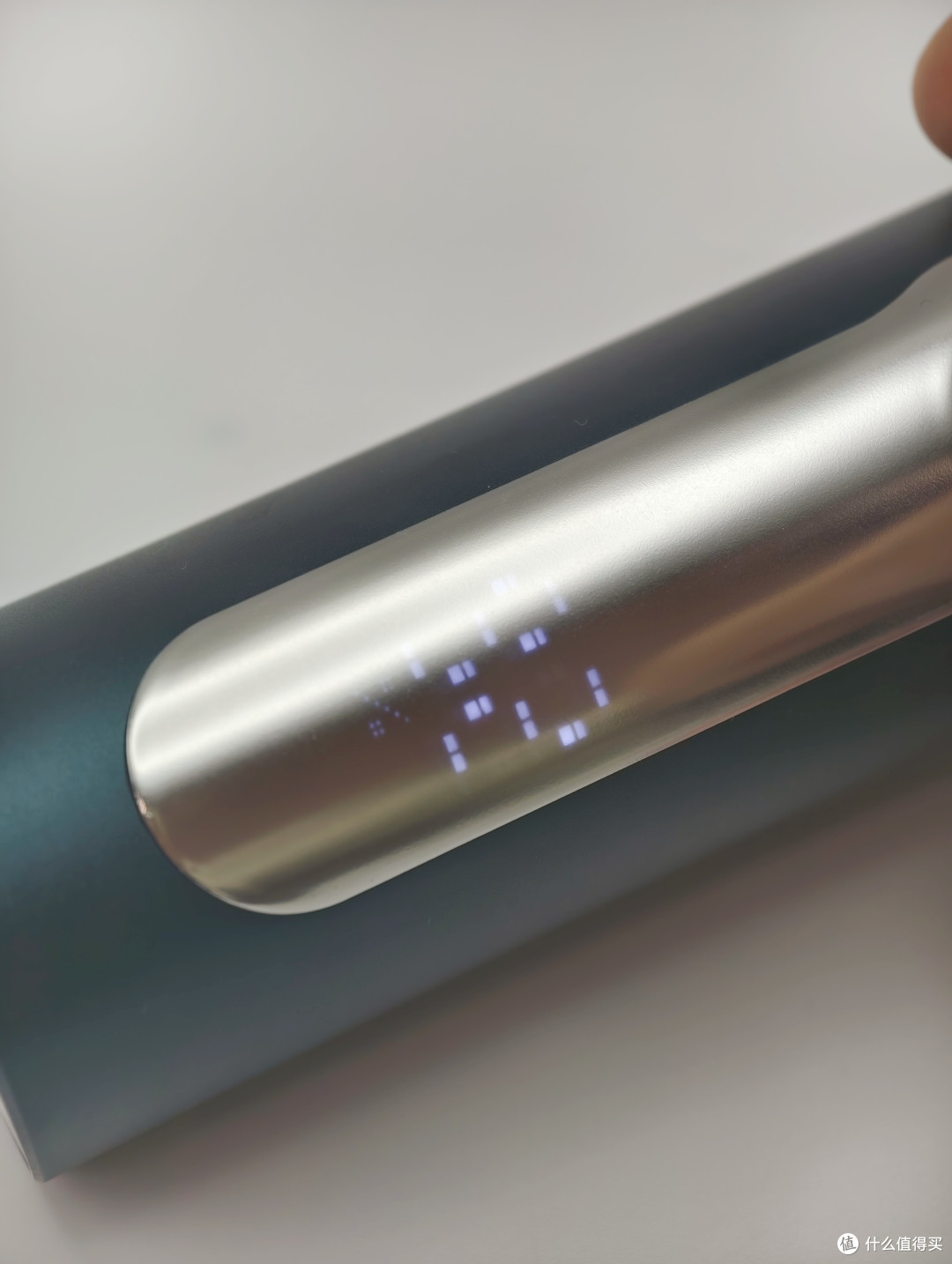 未野MAX剃须刀开箱测评!三层3D刀头,颠覆传统剃须体验