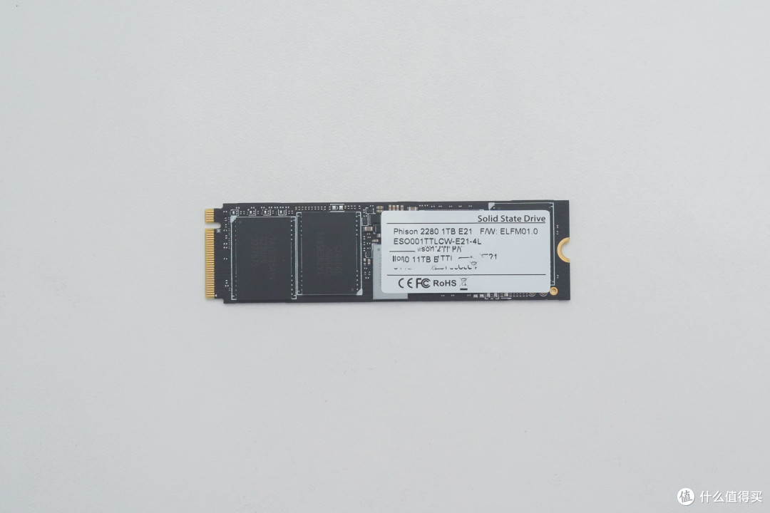 用8845HS玩3A,部署DeepSeek?实测铭凡UM880 PRO 迷你主机