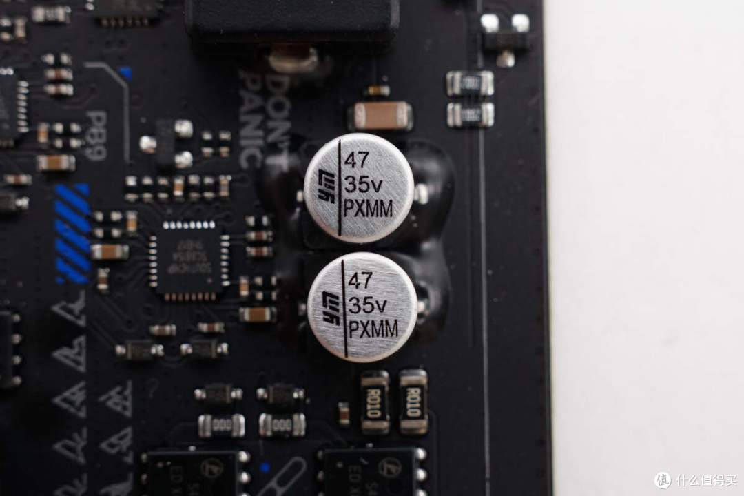 拆解报告:拯救者PB9 170W 24000mAh游戏本快充移动电源LPB9