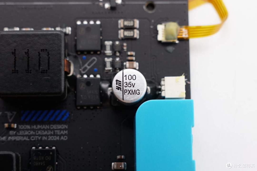 拆解报告:拯救者PB9 170W 24000mAh游戏本快充移动电源LPB9