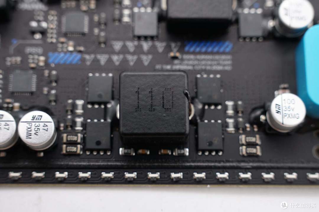 拆解报告:拯救者PB9 170W 24000mAh游戏本快充移动电源LPB9