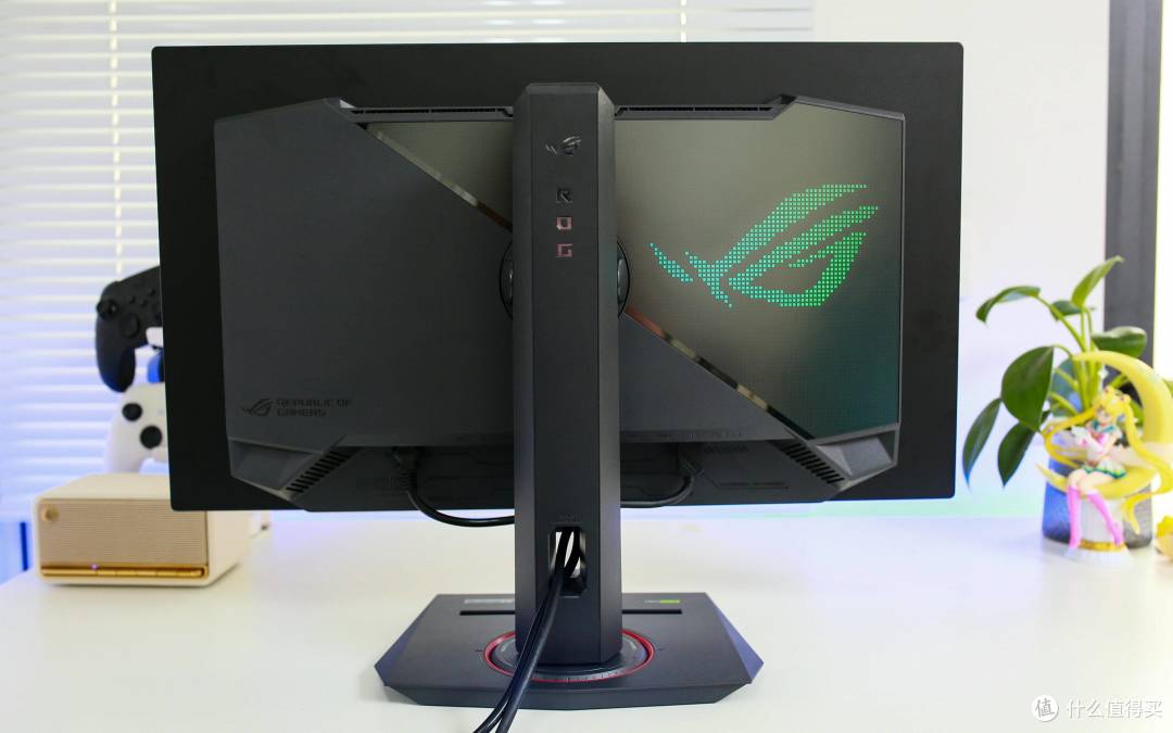 ROG 绝神27PLUS显示器评测:4K 240Hz 真10bit,电竞神器
