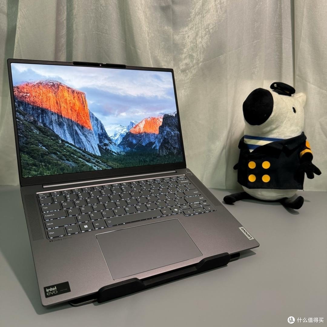 ThinkBook 14+锐龙版是联想推出的一款备受瞩目的轻薄商务笔记本