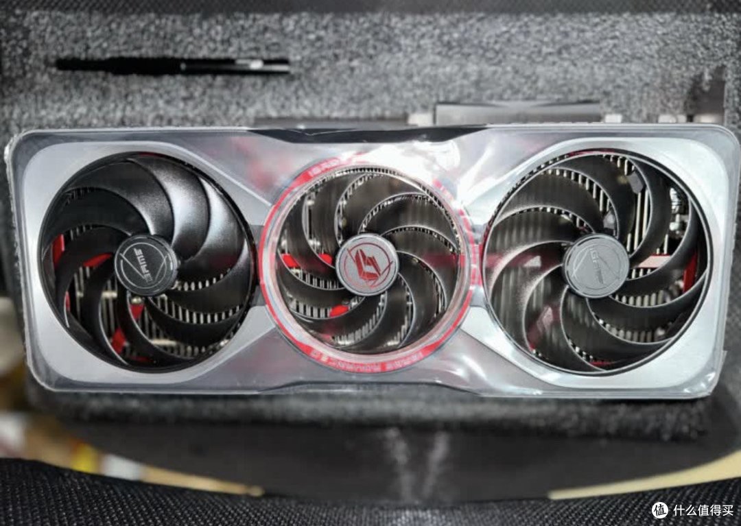 买显卡就买七彩虹RTX 5070Ti显卡超频潜力无限，防止踩雷。