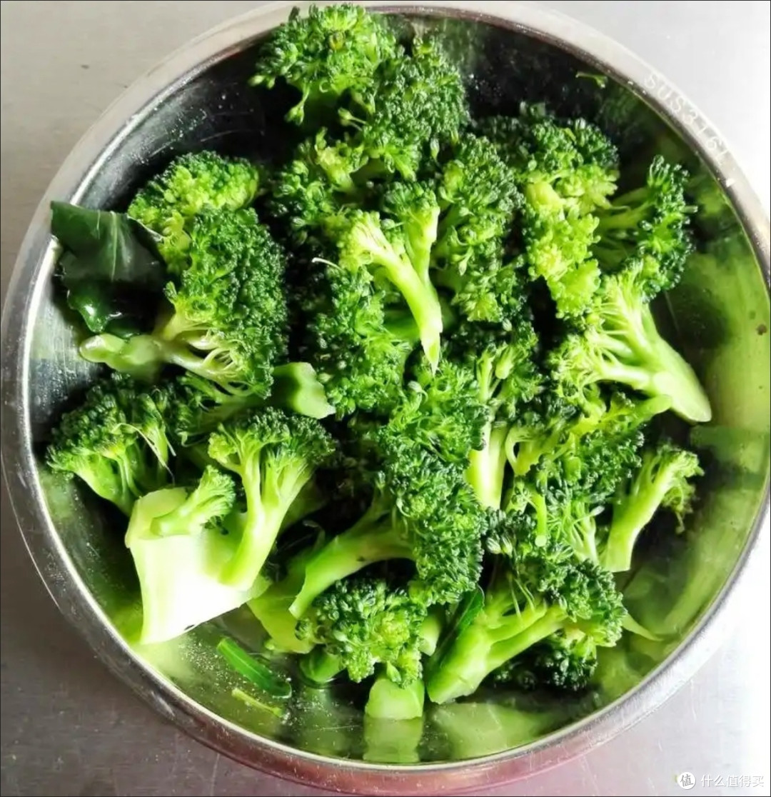 减肥期间,吃西兰花有这么多好处