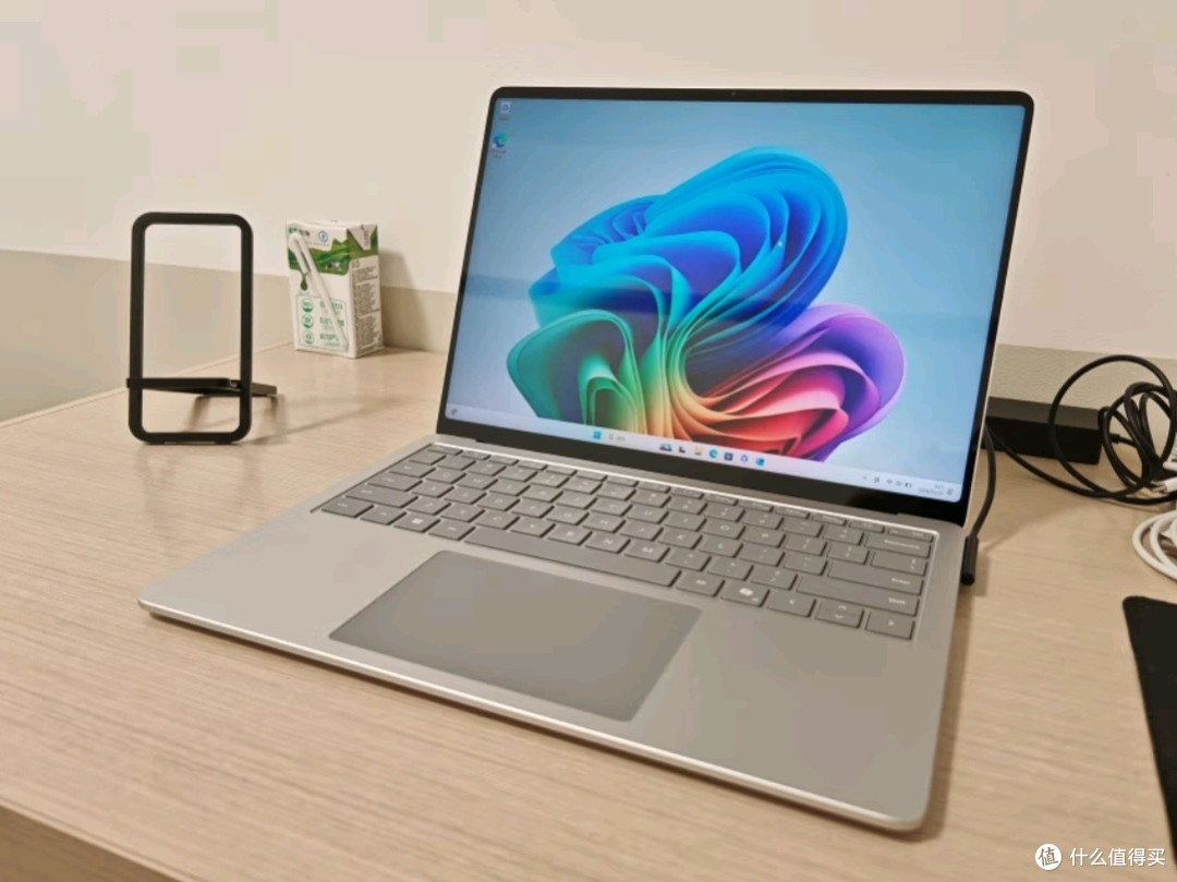微软Surface Laptop：国家政府补贴20%后的高端触屏轻薄本新选择