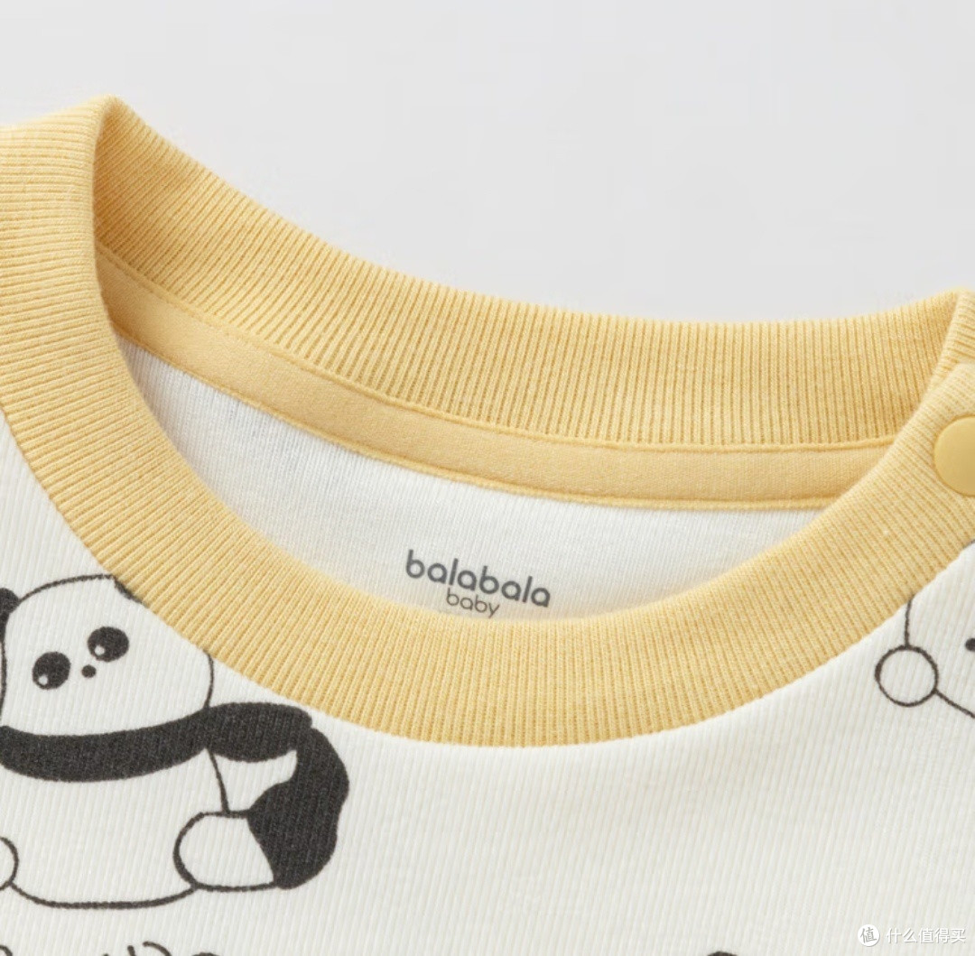 👶巴拉巴拉·梦幻秋意00319白黑色调婴儿分体睡衣萌趣保暖新选择