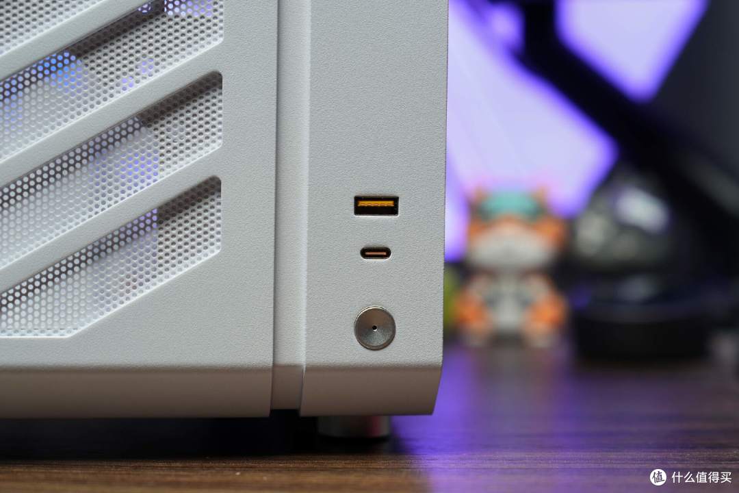 3I小钢炮,230F+铭瑄B580+机械大师C28装机
