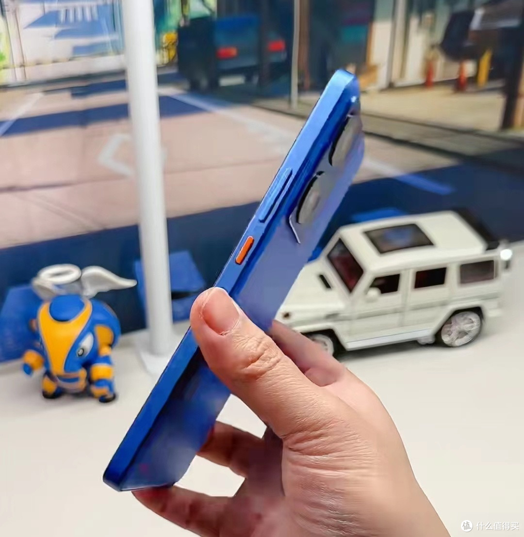 真我 Neo7 SE：7000mAh 大电池 + 80W 快充，开启续航新纪元！