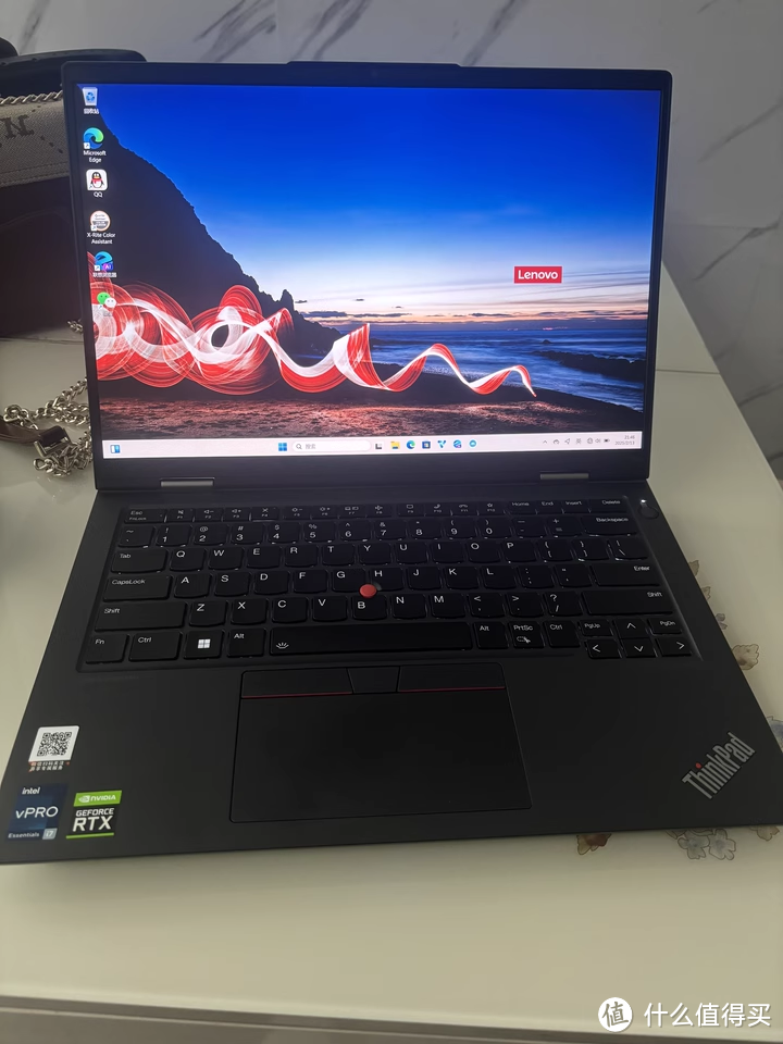 联想 ThinkPad T14p：卓越商务本之选