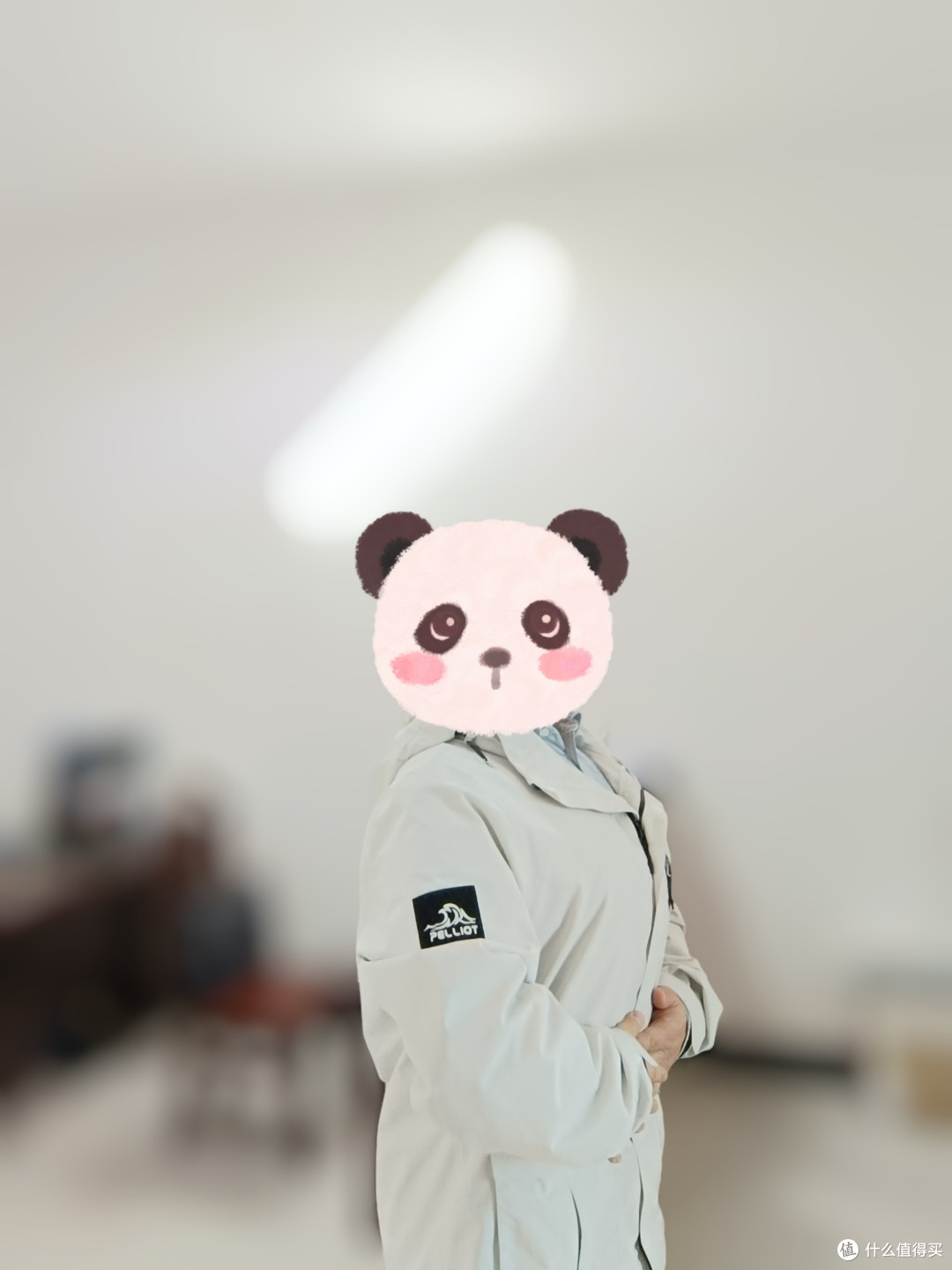 与风同行的四季伙伴：穿着感受很舒适、松弛的伯希和冲锋衣