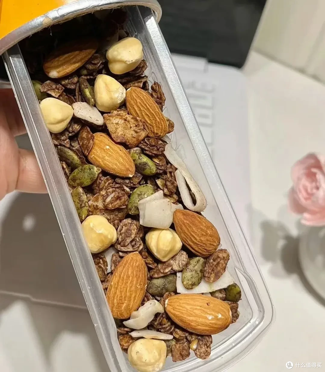 胖了不少的年轻人,在“体重管理年”爱上健康低卡零食?