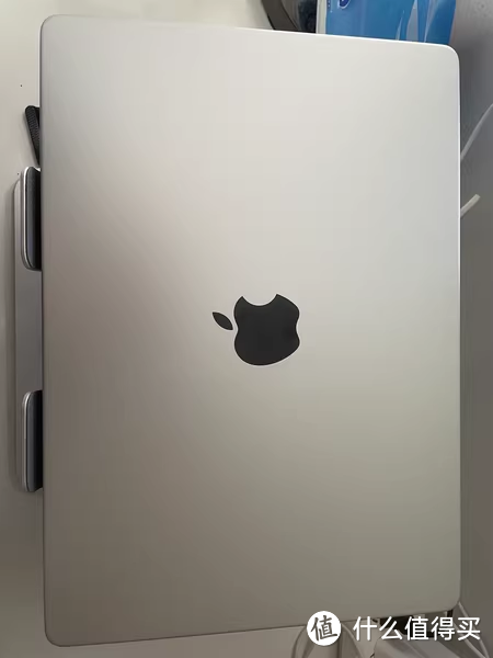 万元苹果 14 寸 MacBook Pro，是性能陷阱吗？