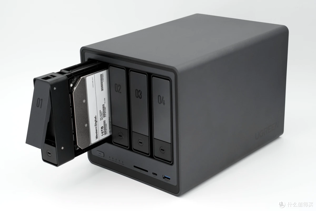 NAS神器?!WD HC550 16TB企业级氮气机械硬盘开箱评测