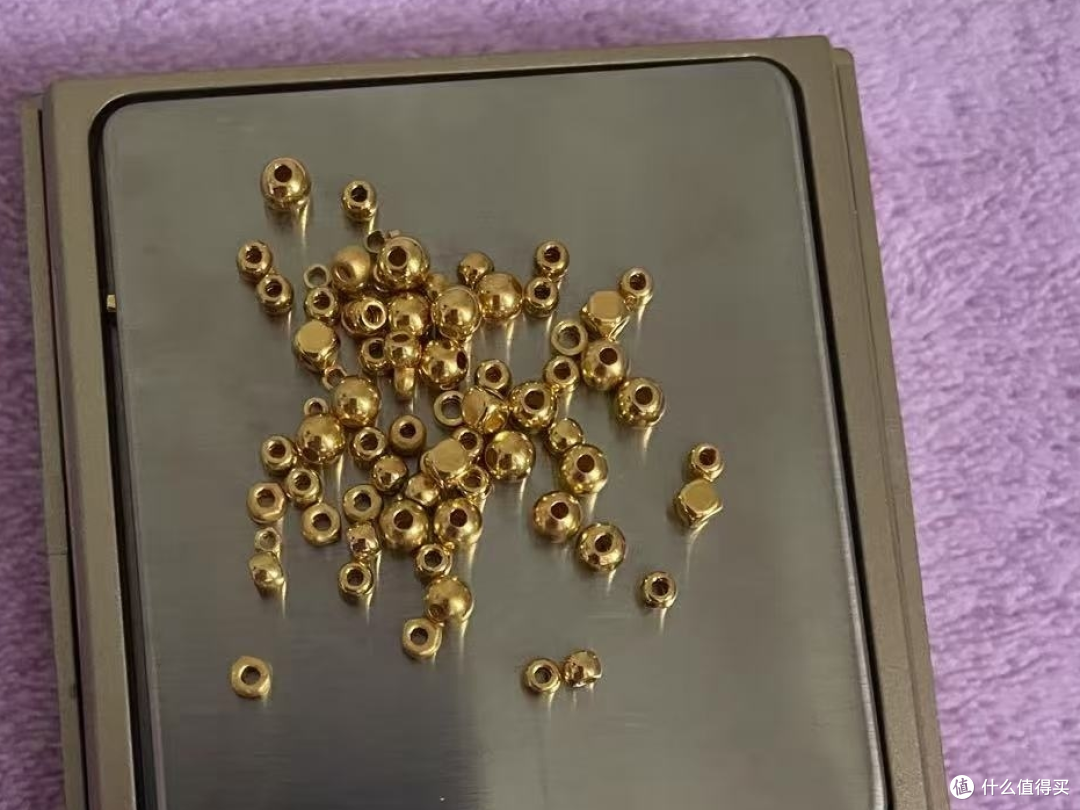 黄金克价突破700元，再创历史新高，到底还能不能下手