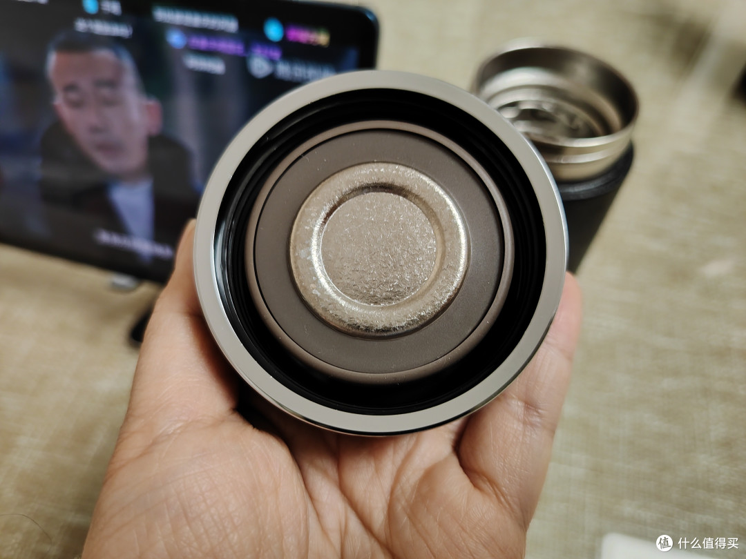 宫菱保温杯一级纯钛新纪元：0重金属0漆0涂层，欧盟认证有保障