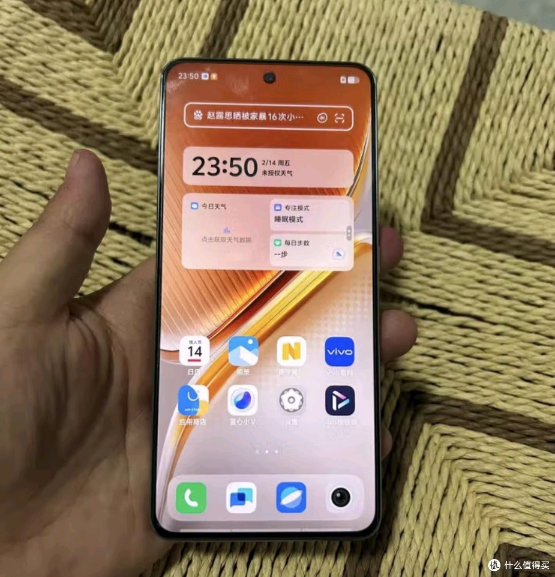 2025年度最强备用机之选：vivo iQOO Neo10驰光白版深度评测

