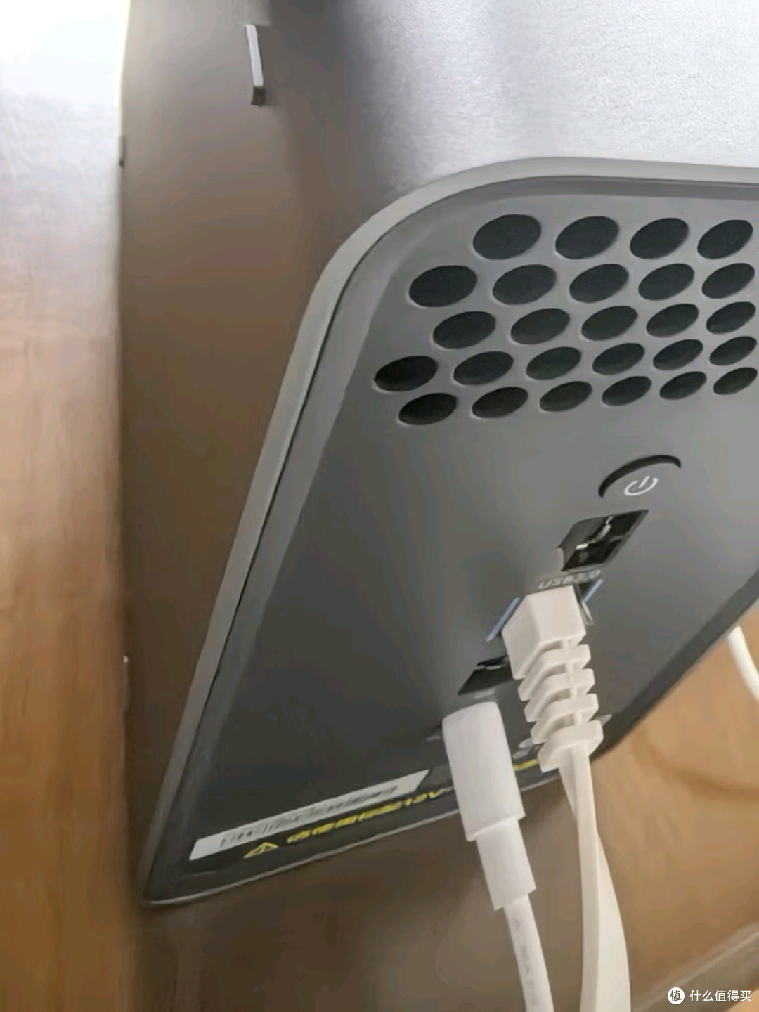 华为家庭存储8TB 手机一碰扩容：打造家庭数字生活的私密云端