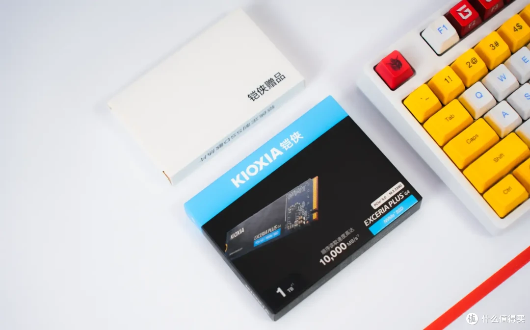 平民级的PCIe5.0固态体验如何？铠侠EXCERIA PLUS G4上手实测