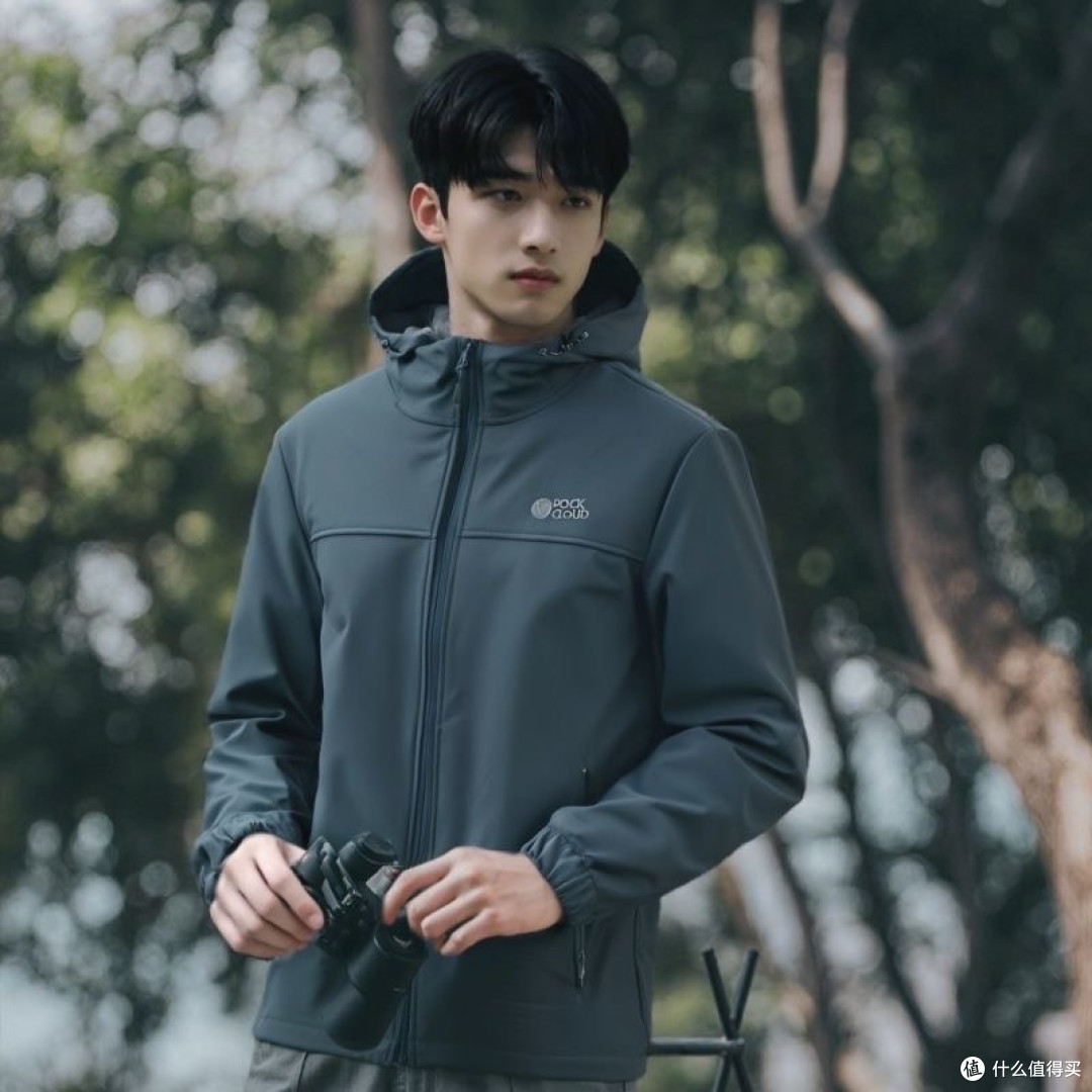 https://mobile.yangkeduo.com/goods1.html?ps=89kpvwTpV0岩云新款软壳衣