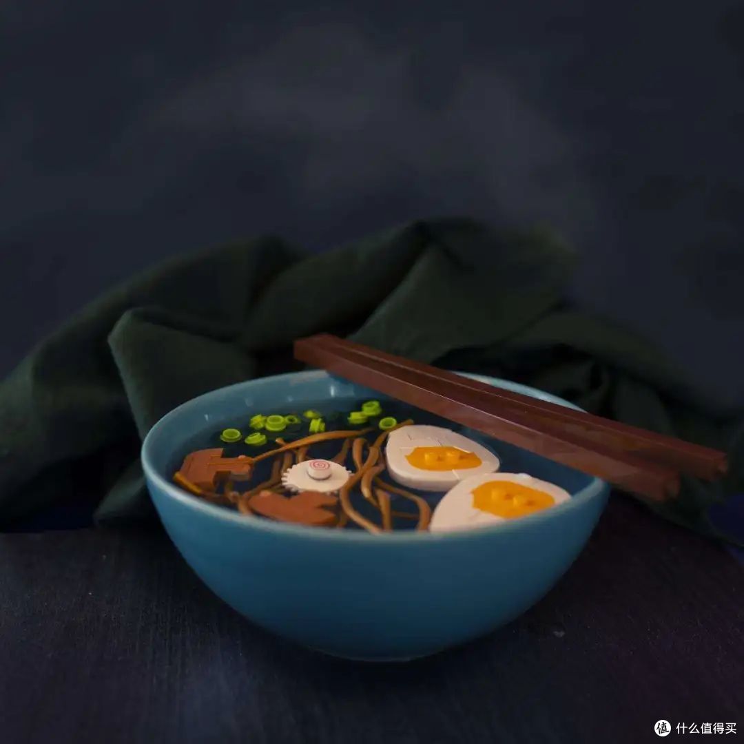 乐高美食大赏：从早餐到甜点，每一口都是积木的艺术！