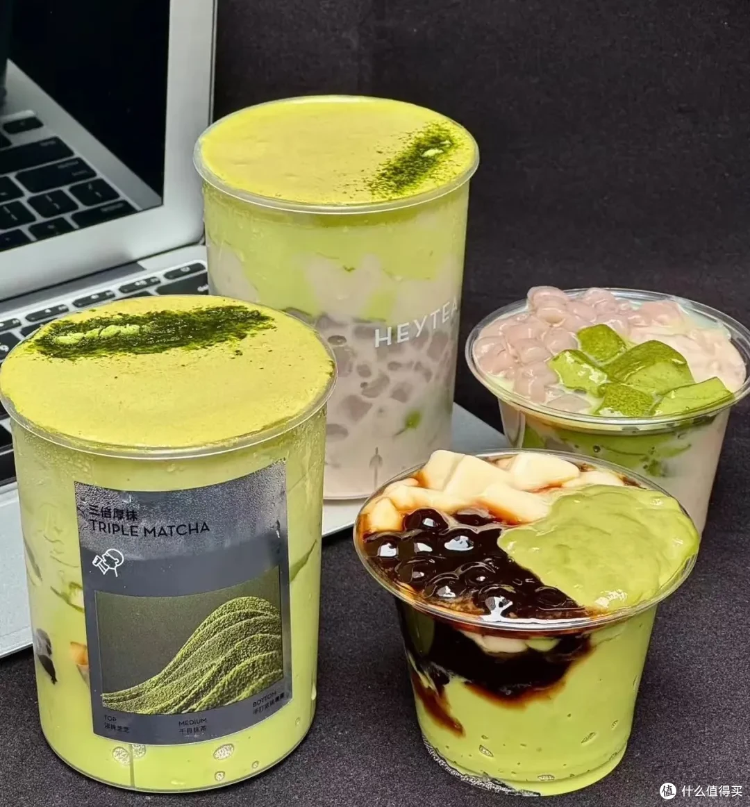 小料“爆改”冰淇淋!这年头流行去奶茶店DIY小料了?