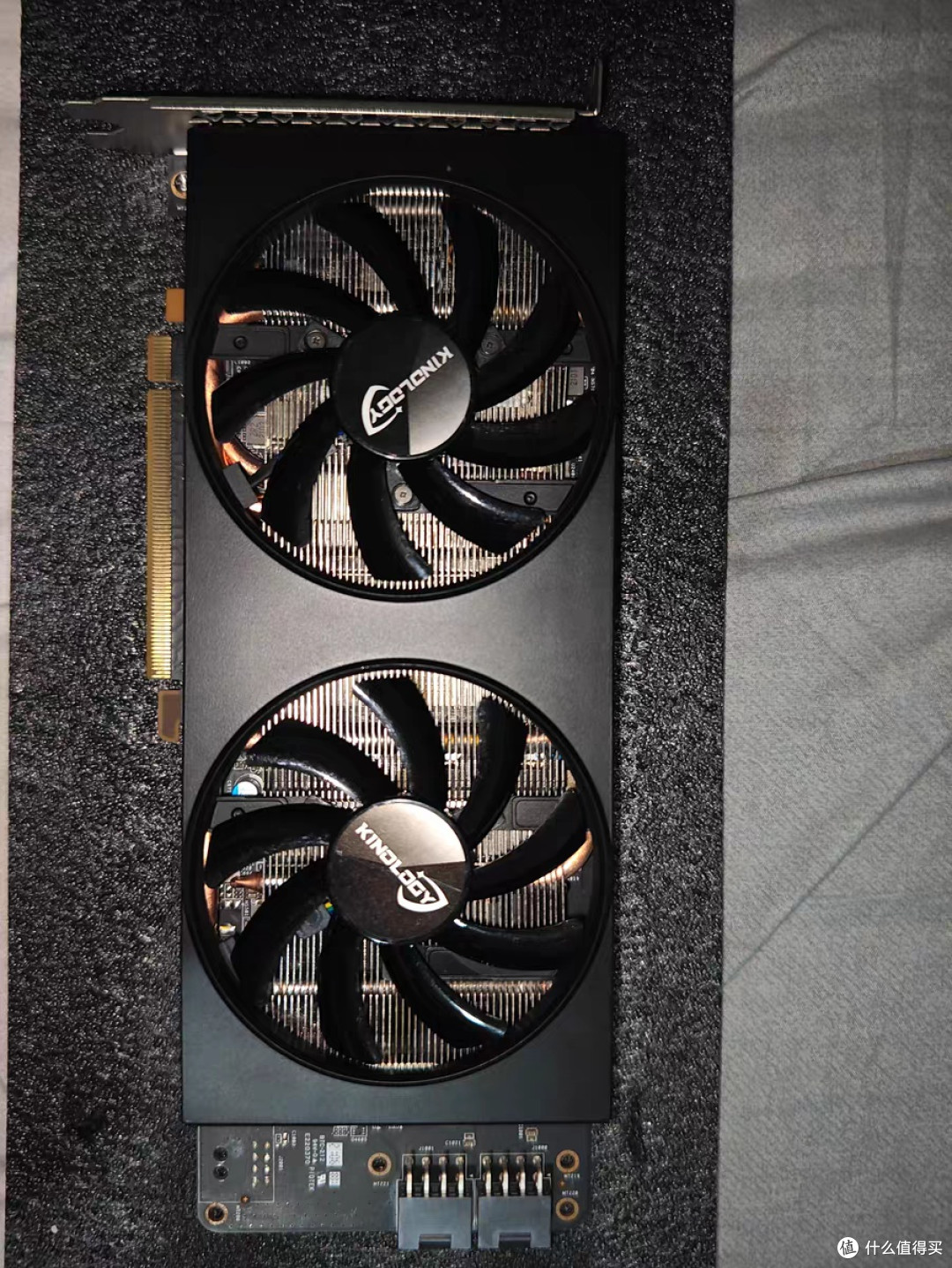 卡诺基RX 5700 XT 8G DDR6 256Bit 电竞游戏显卡