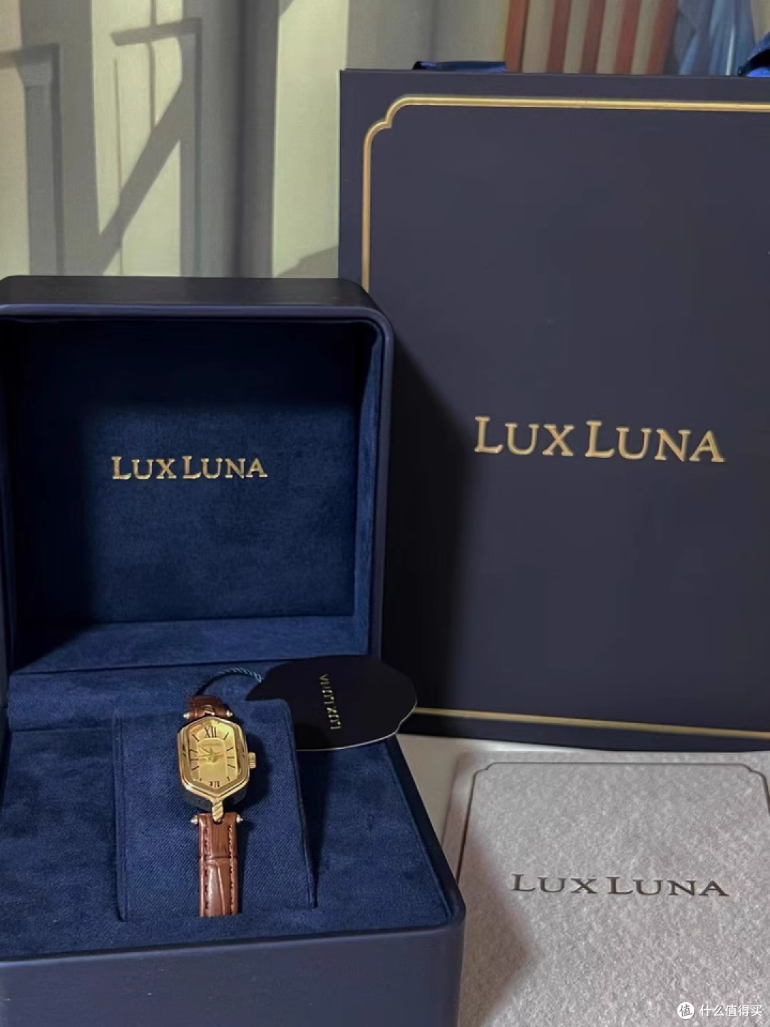 LuxLuna 复古女表:放心消费的轻奢之选