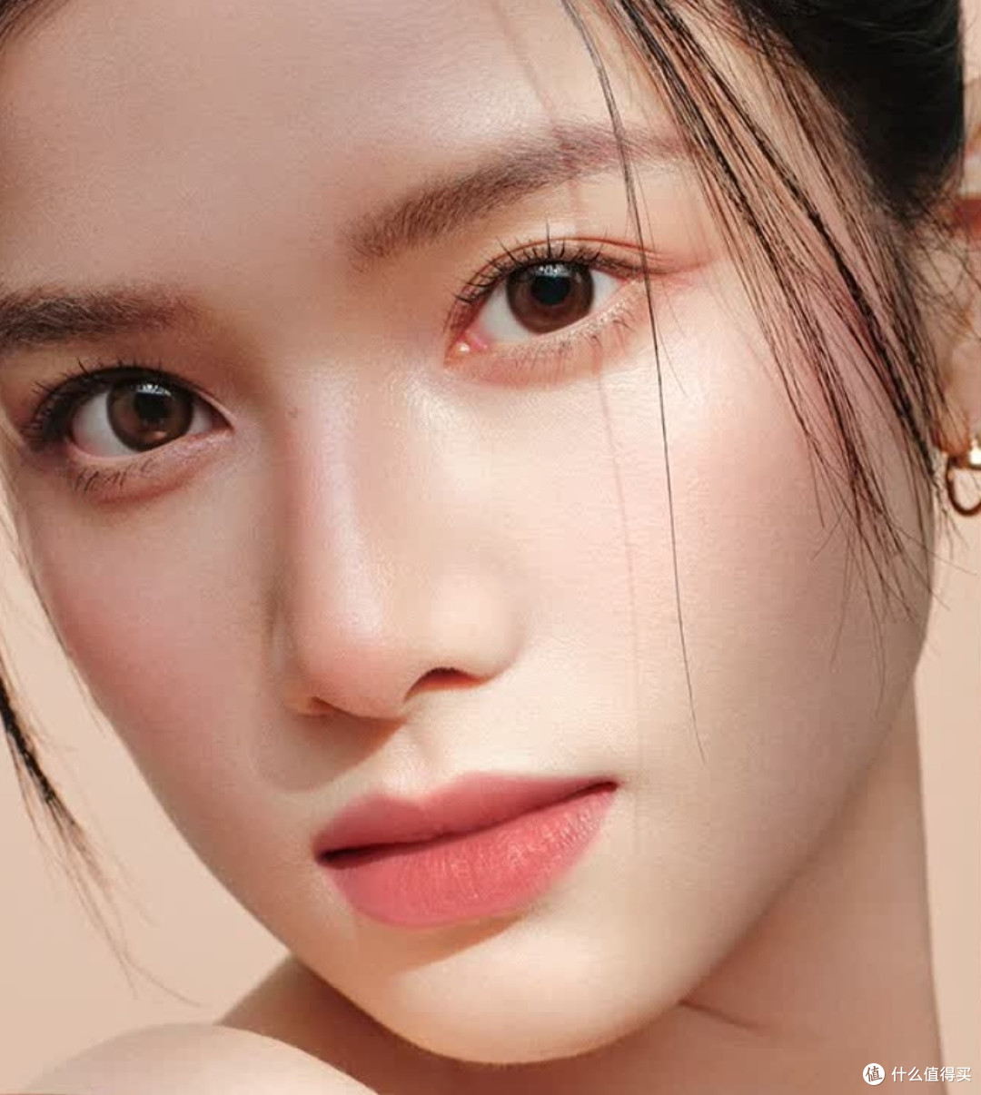 兰蔻菁纯裸唇釉#305元气裸，解锁自然美妆新风尚