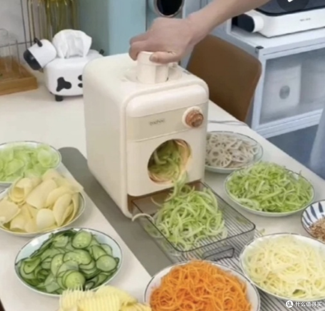 厨房神器大揭秘:那些让烹饪变得轻松愉快的小工具