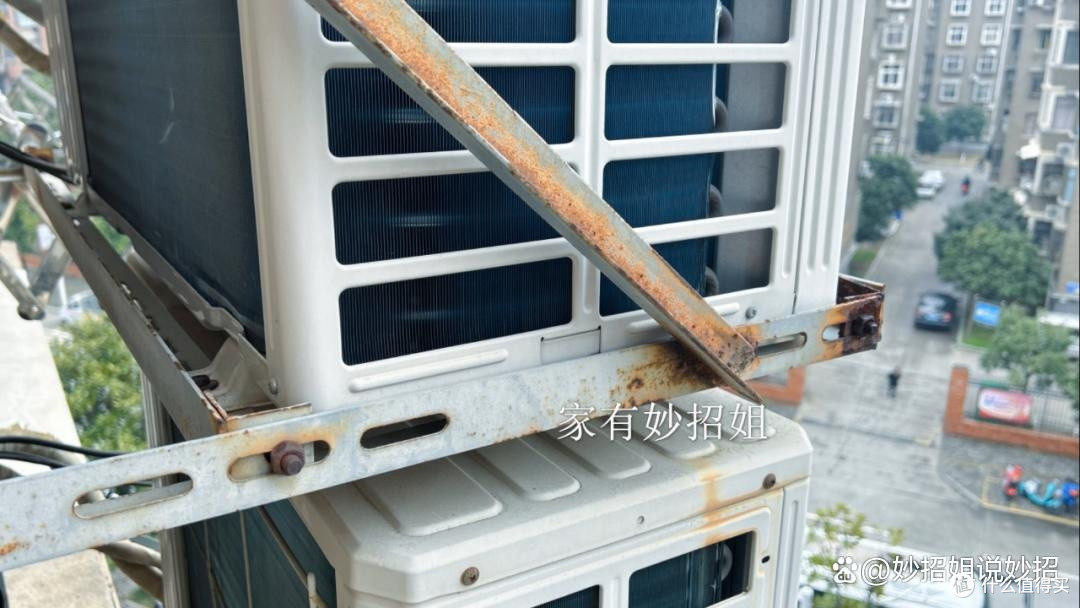 空调外机要不要遮挡起来?多亏空调师傅的告诫,很多人都做错了