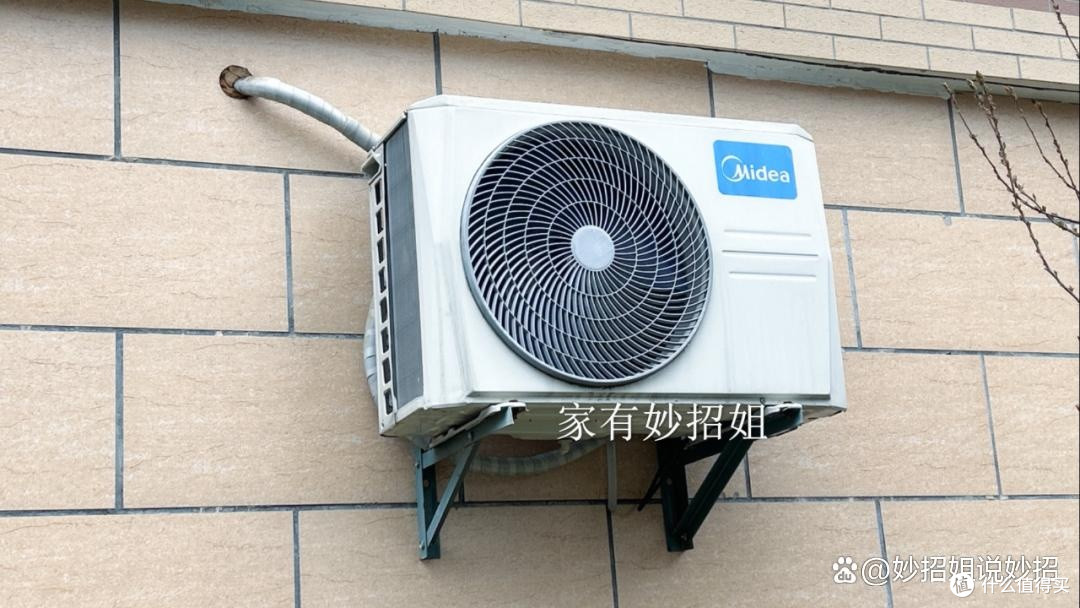 空调外机要不要遮挡起来?多亏空调师傅的告诫,很多人都做错了