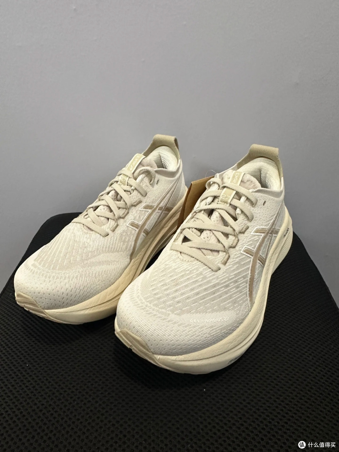 穿上亚瑟士Gel-Nimbus 27,拥抱活力春天