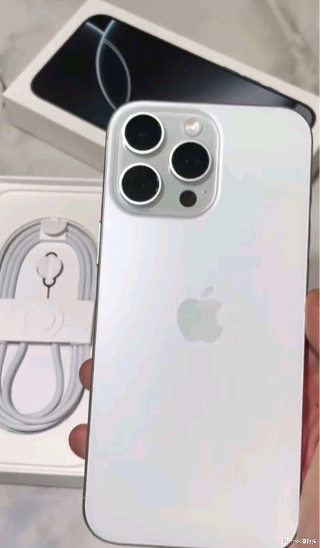 iPhone 16 Pro Max手机实力强劲,是极客换机时的最好选择!