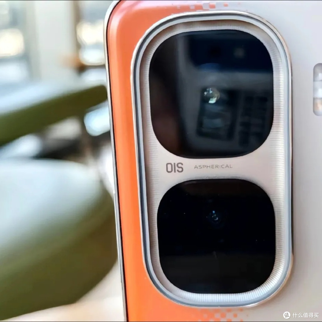 iQOO Neo10杀疯了:8Gen3+120W+超声波指纹,游戏党跪求别断货?