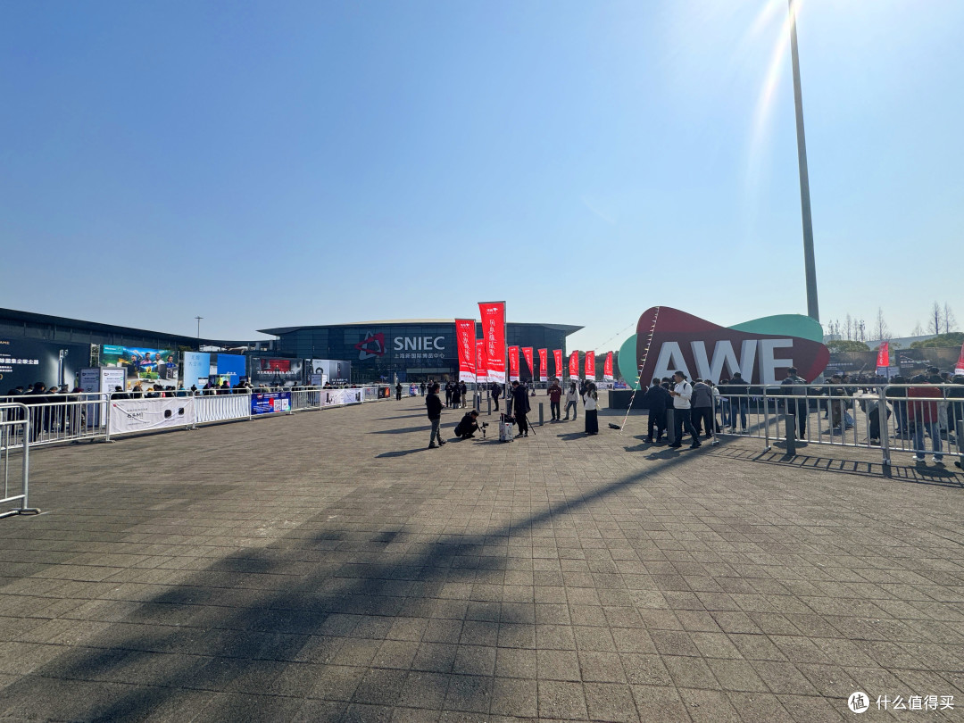 AWE 2025！HIZERO赫兹这波创新开启新赛道！HIZERO超级新品F300扫拖一体机分享