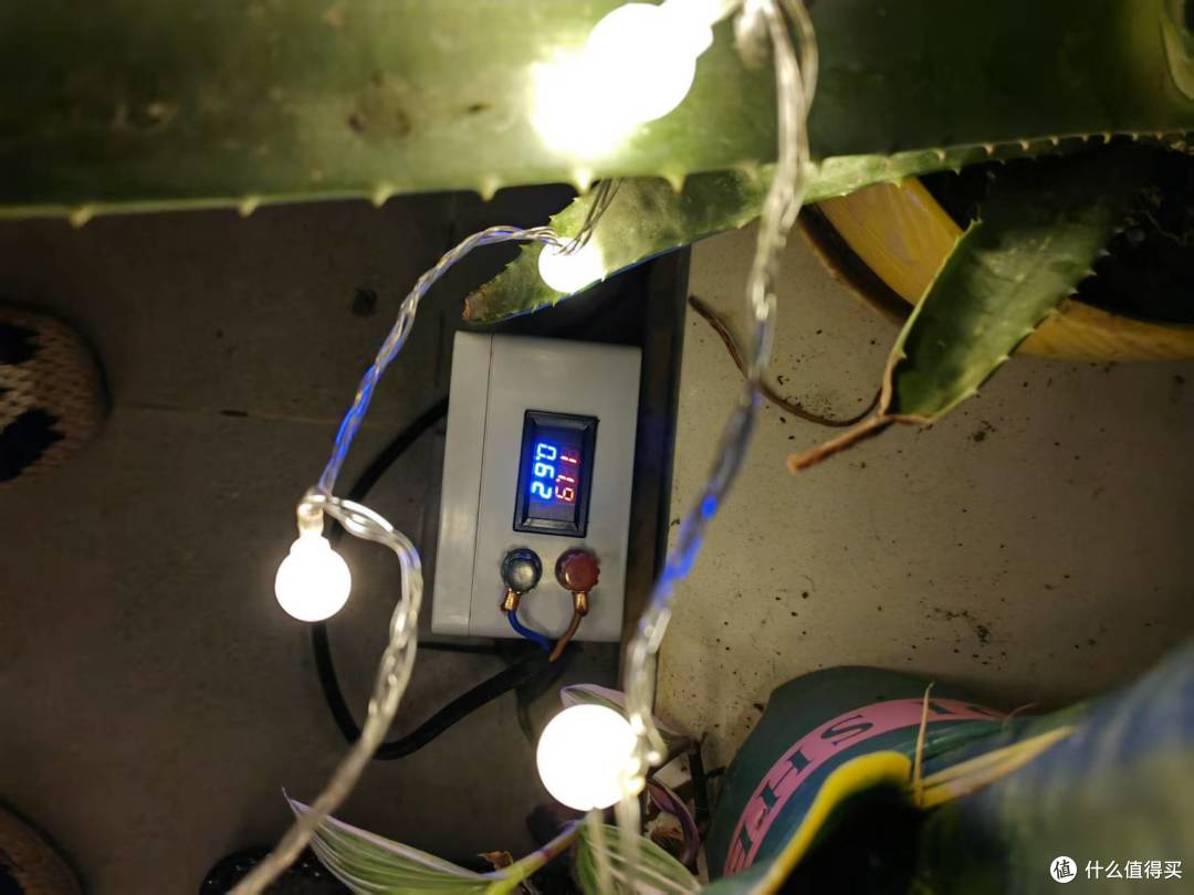 同时接上过滤和串灯，负载0.62A，用了一天一夜还有电