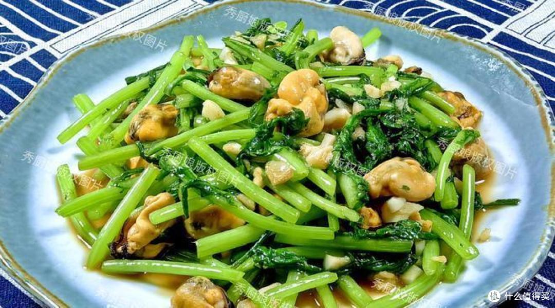 失眠多半是“肝火旺”,建议中老年人:常吃3菜,养肝降火助睡眠