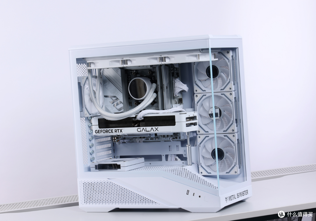 全白主题，颜值性能都拉满！9800X3D+5080金属大师显卡装机