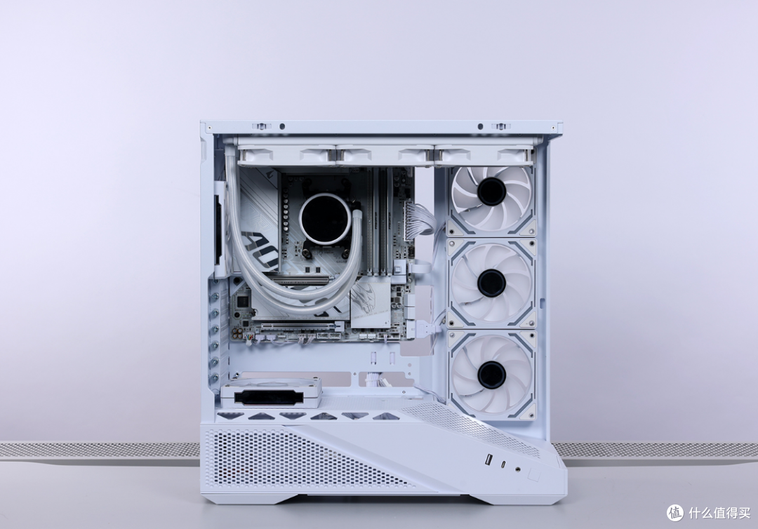 全白主题，颜值性能都拉满！9800X3D+5080金属大师显卡装机