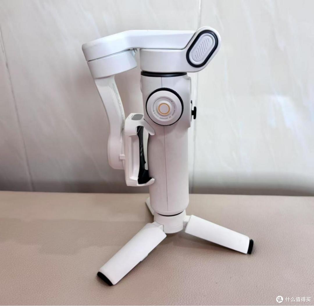 奥川Smart X2手机稳定器实测:小白也能轻松拍出电影大片
