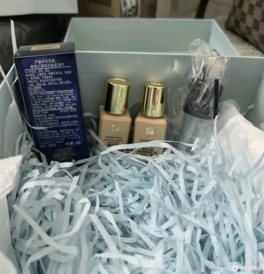 底妆救星!雅诗兰黛DW持妆粉底液,持妆遮瑕双王者