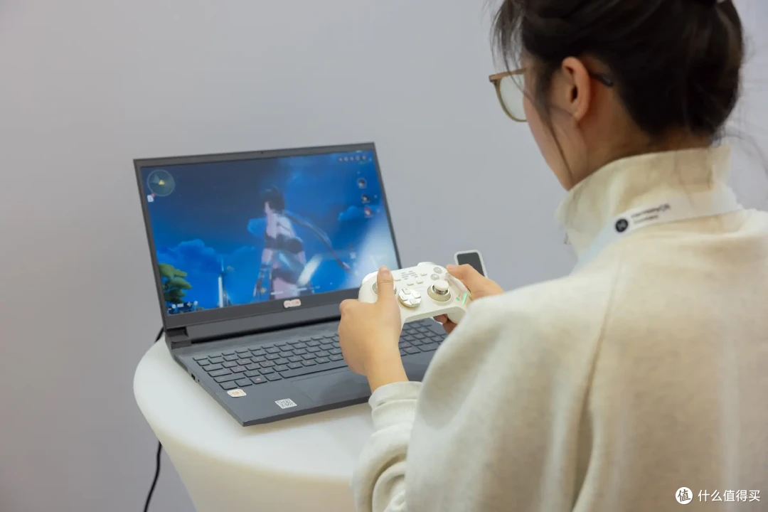 北通智能游戏手柄星闪款发布,以技术创新重塑玩家竞技体验